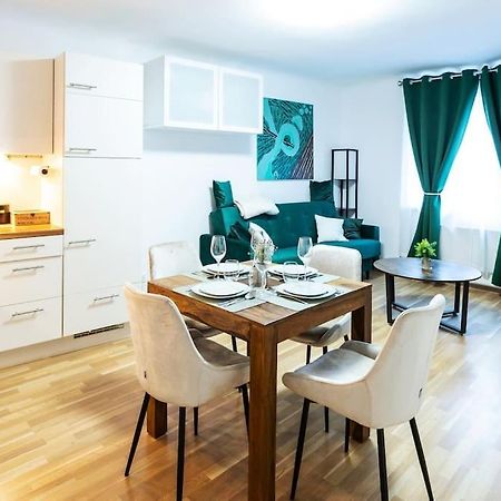 City Apartment Top Location, Quiet And Cozy Ideal To Relax Or Work Wien Exteriör bild