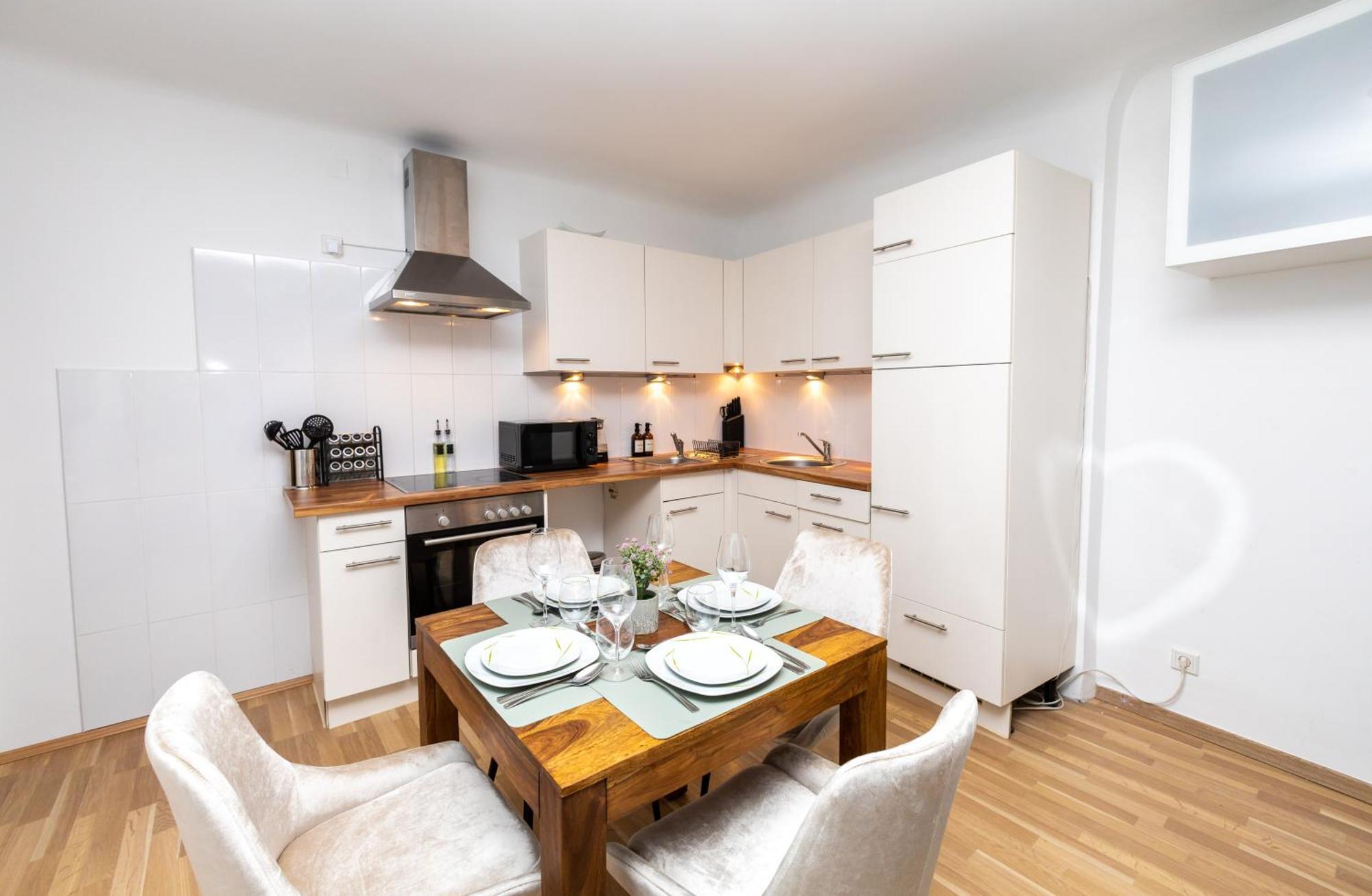 City Apartment Top Location, Quiet And Cozy Ideal To Relax Or Work Wien Exteriör bild