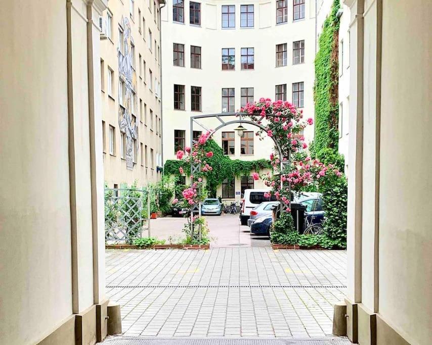 City Apartment Top Location, Quiet And Cozy Ideal To Relax Or Work Wien Exteriör bild